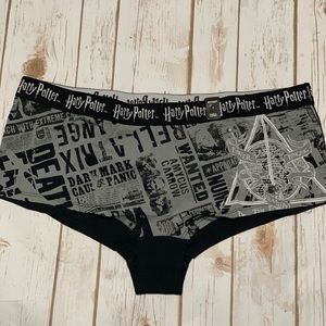 NWT torrid Harry Potter boyshort panty